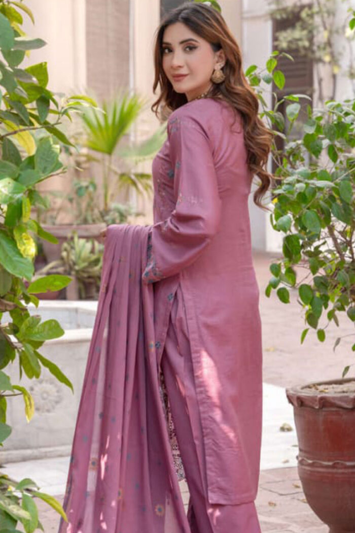 Unstitched 3 Piece Heavy Embroidery Jacquard Brosha Dupatta