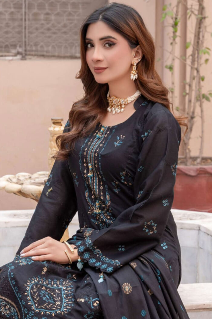 Unstitched 3 Piece Heavy Embroidery Jacquard Brosha Dupatta