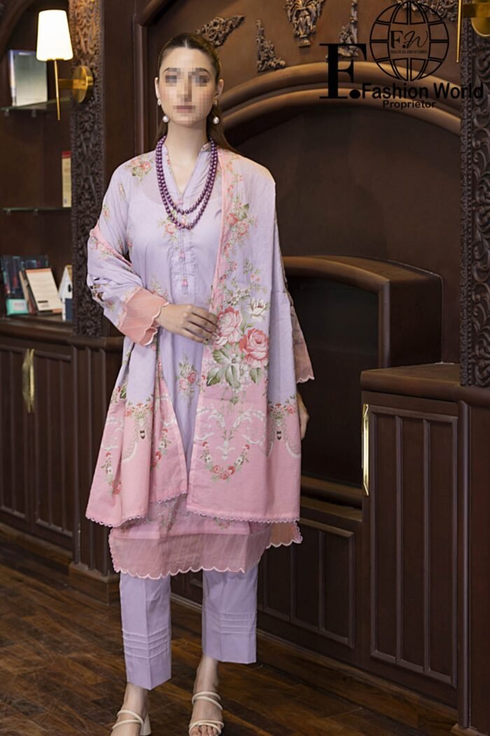 3 Piece SALINA Digital Printed Lawn Vol 18 - Image 1